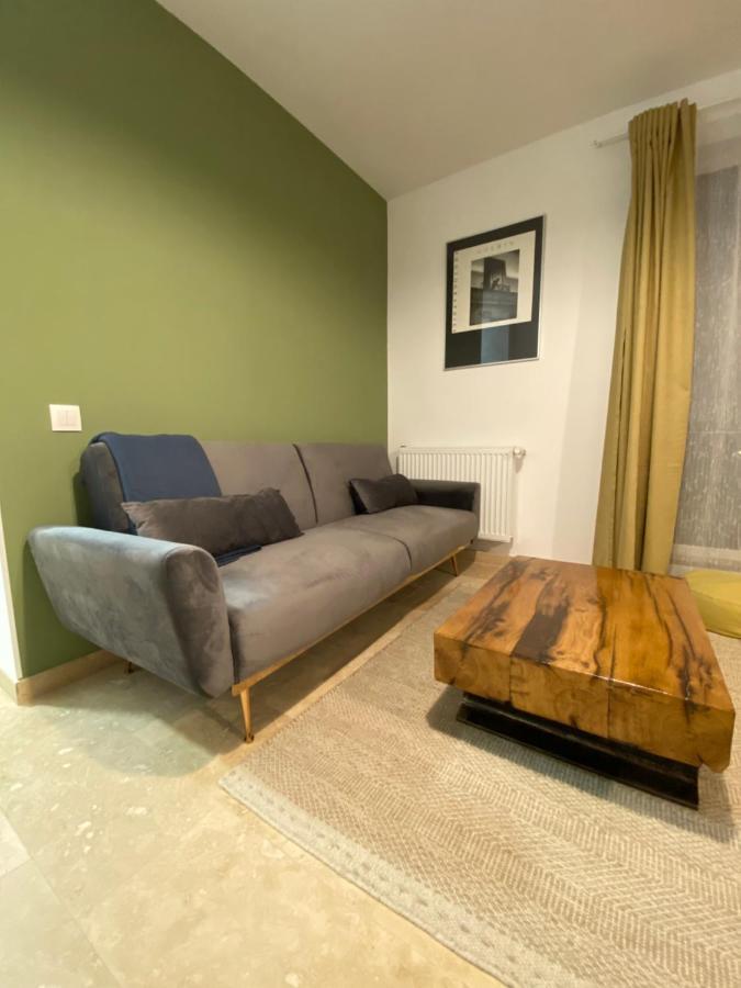 Helga's Place Premium 1 Bedroom Apartment *