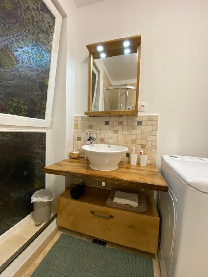 Helga's Place Premium 1 Bedroom * Cluj-Napoca